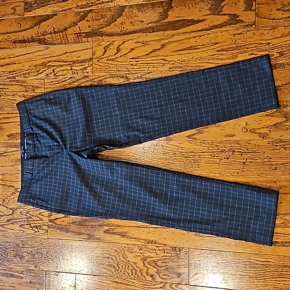 Banana Republic Pants - So Soft Banana Republic Ryan Straight Ankle Grey Pants